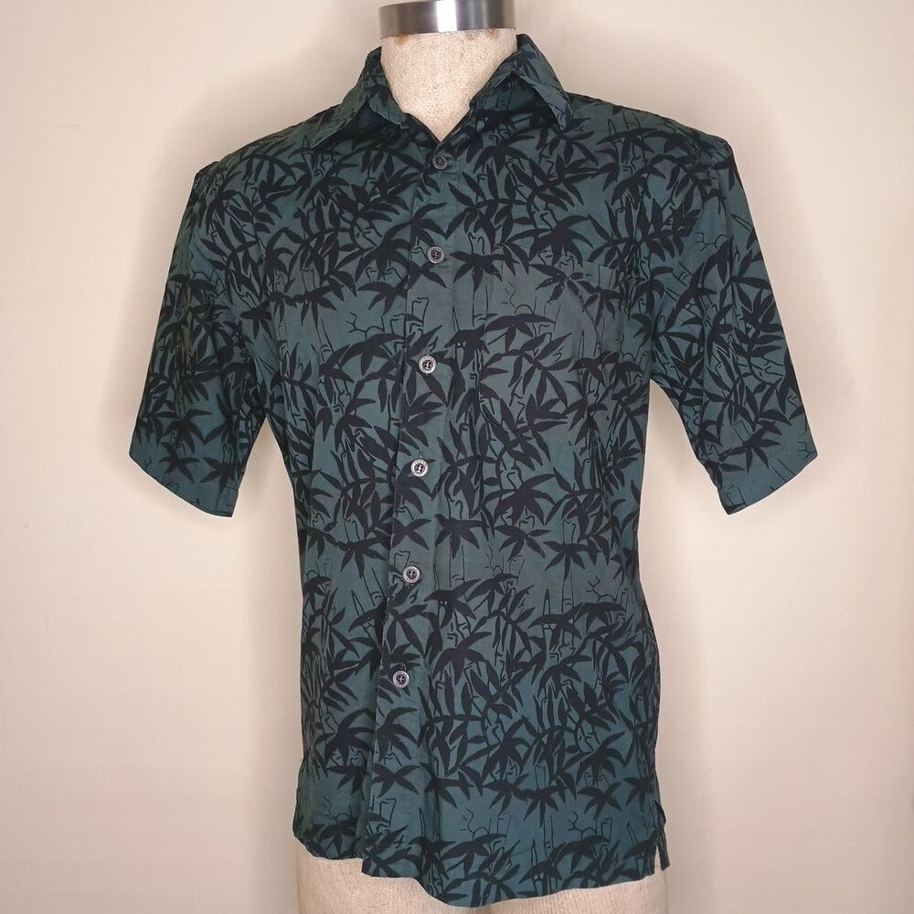 Johari West Shirt Mens M Green Floral Hawaiian Aloha Tropical Camp Short Sleeve